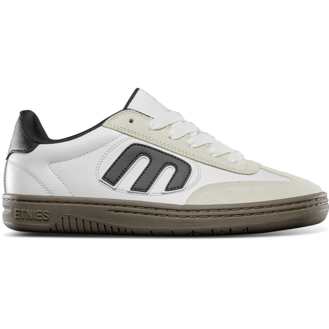 etnies Locut