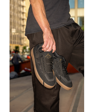 etnies Snake