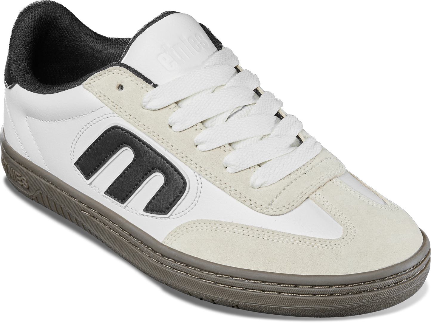 etnies Locut