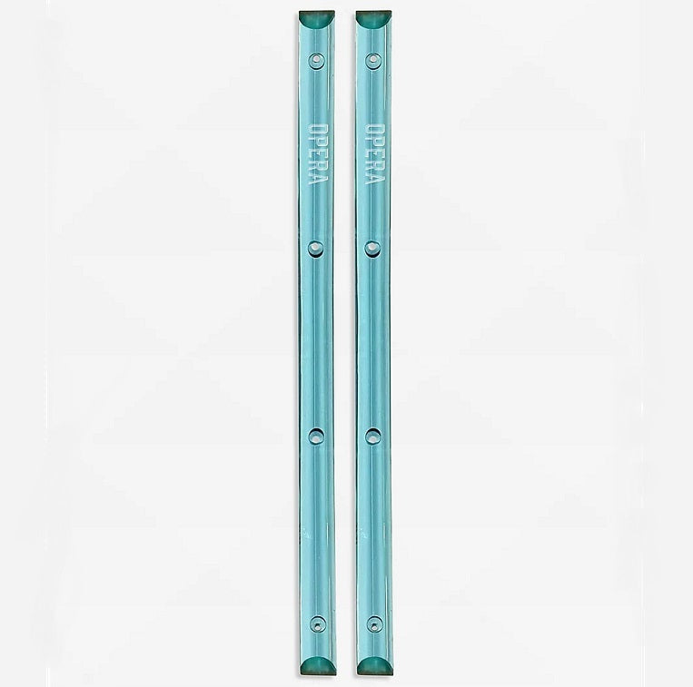 Opera "Clear Rails" ice blue