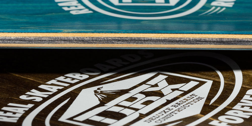 Anti Hero CLASSIC EAGLE DBX DECK LAVA 8.5