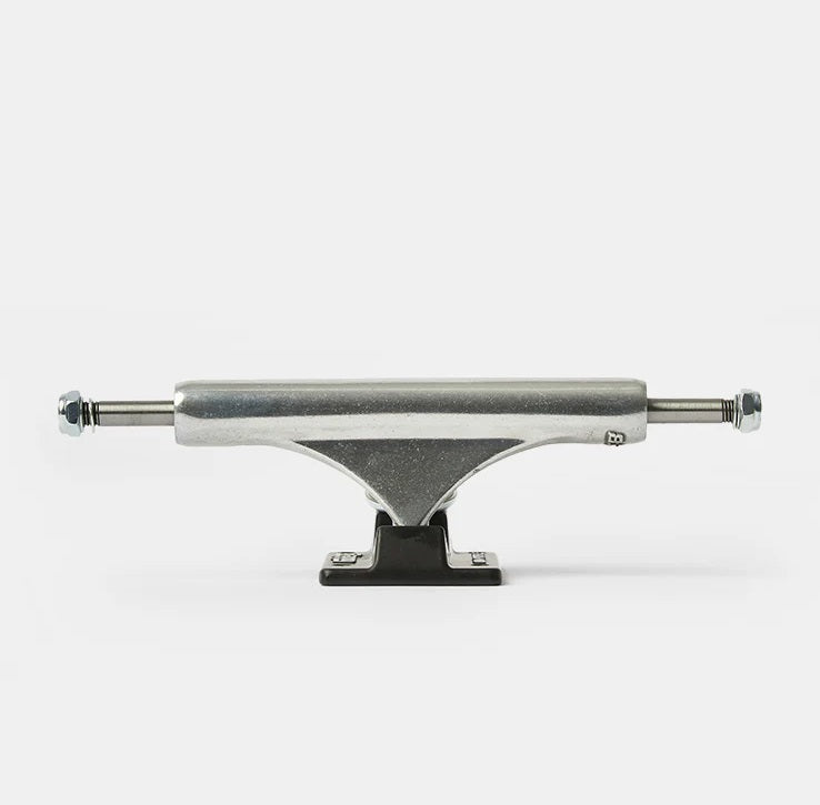Slappy Trucks ST1 "Hollow" lights low profile polished/black 8.5"
