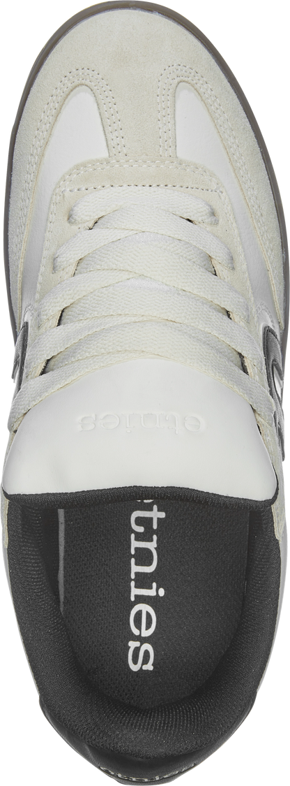 etnies Locut