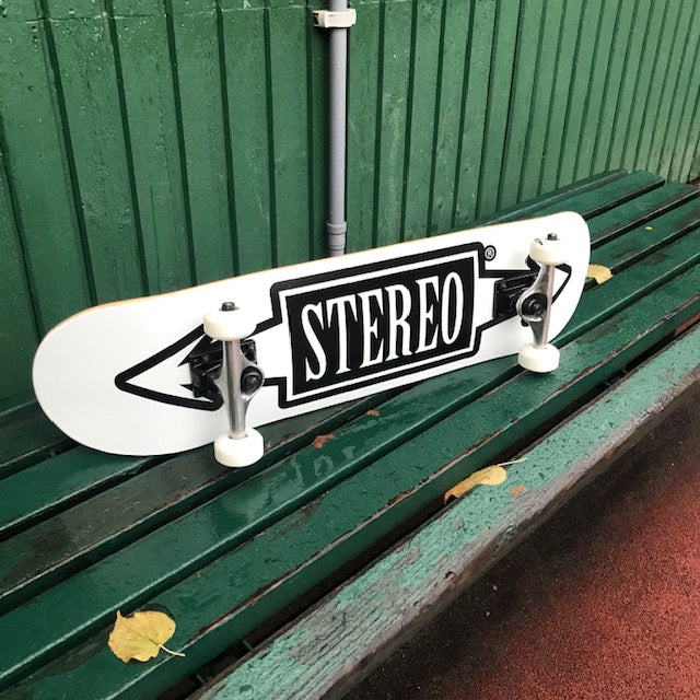 Arrow Complete White 7.75"