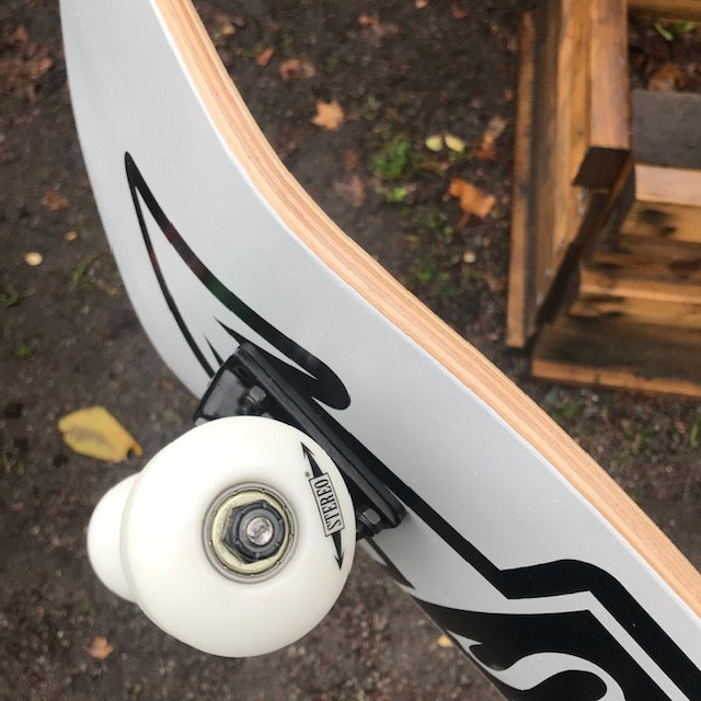 Arrow Complete White 7.75"